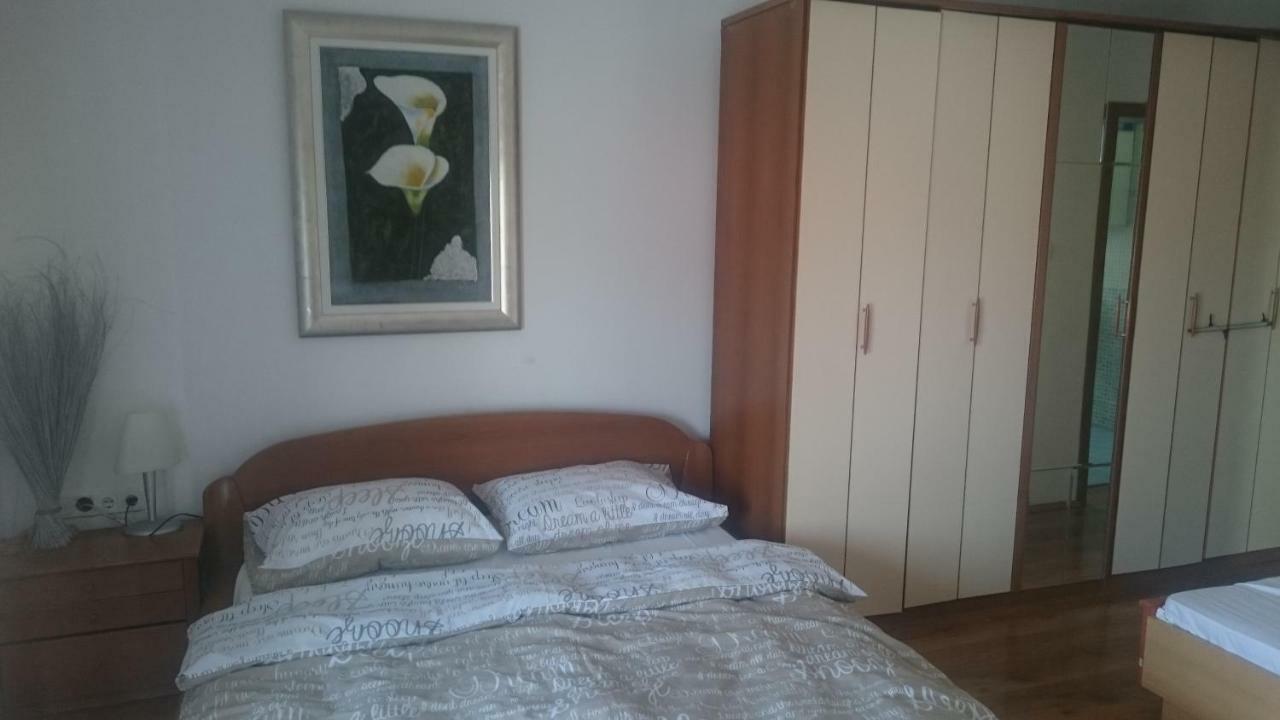 Roko Apartments Selce Bilik gambar