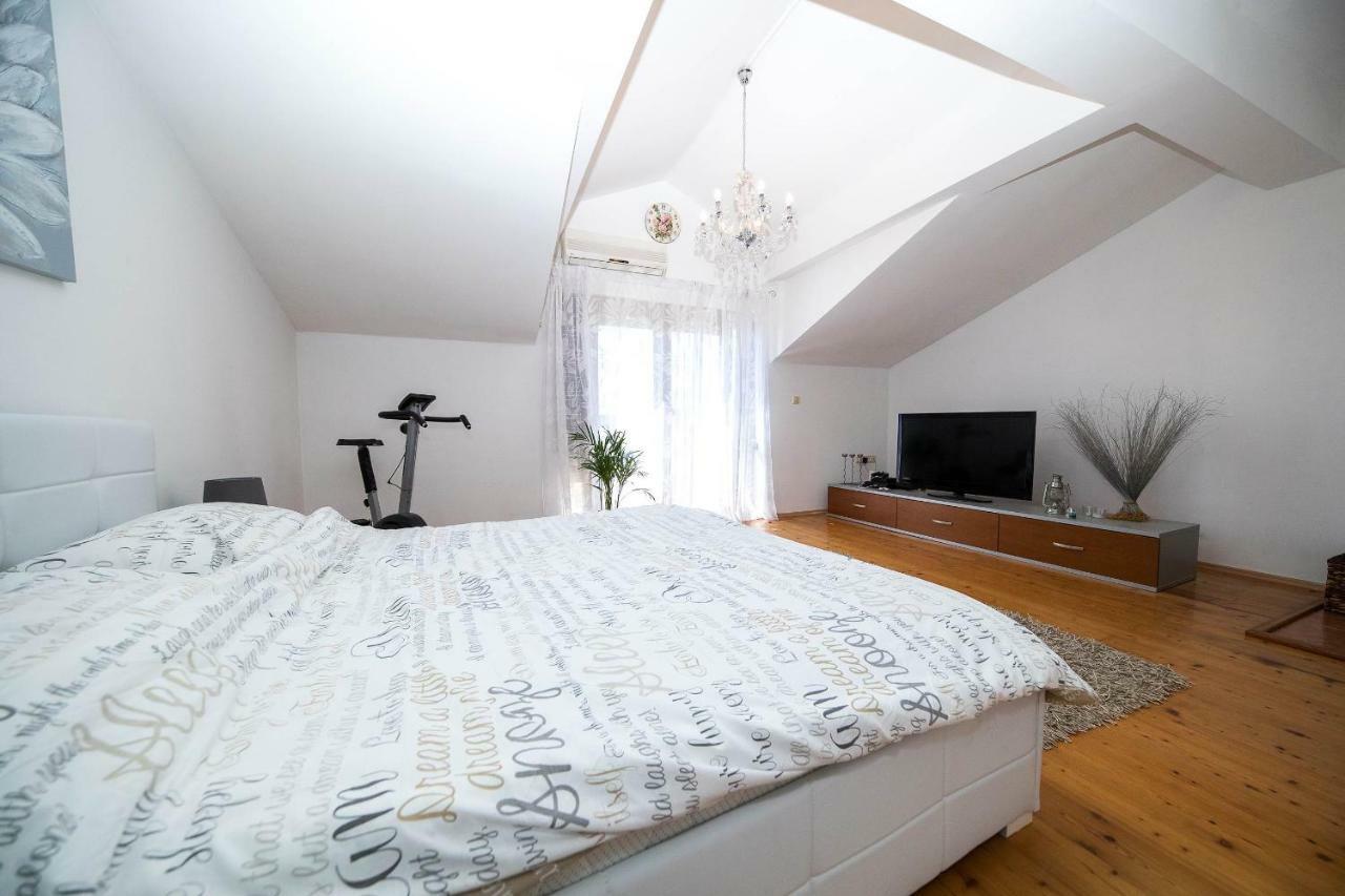 Roko Apartments Selce Luaran gambar